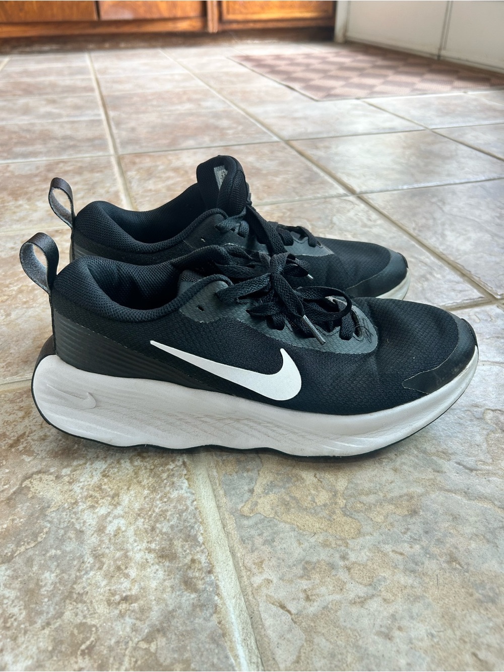 Nike Black and White Athletic Sneakers with Swoosh